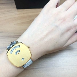 Gucci Arcuate Square Case Watch For Men And Women White