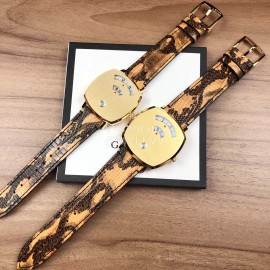 Gucci Arcuate Square Case Watch For Men And Women Yellow