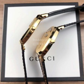 Gucci Arcuate Square Case Watch For Men And Women Yellow