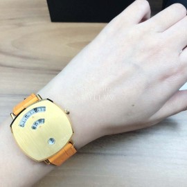 Gucci Arcuate Square Case Watch For Men And Women Orange