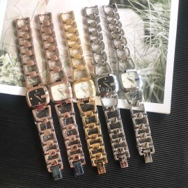 Gucci Original Fashion Hollow Strap Black Dial Watch Silver