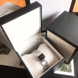 Gucci Original Fashion Hollow Strap Black Dial Watch Silver