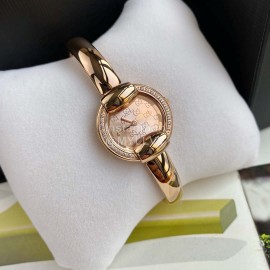 Gucci Sapphire Glass Bracelet Watch For Women