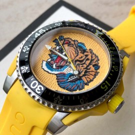 Gucci Fashion 40mm Dial Divers Watch Yellow