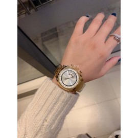 Gucci Grip Series Interlocking Double G Rubber Strap Watch White