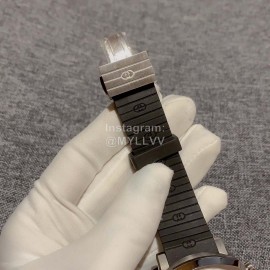 Gucci Grip Series 40mm Dial Interlocking Double G Rubber Strap Watch