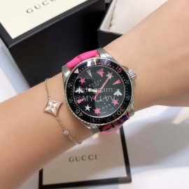 Gucci 40mm Dial Cowhide Strap Watch For Women