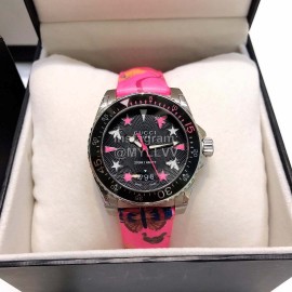 Gucci 40mm Dial Cowhide Strap Watch For Women