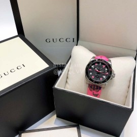 Gucci 40mm Dial Cowhide Strap Watch For Women