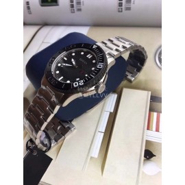 Gucci New Sapphire Crystal 44mm Dial Quartz Watch