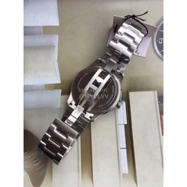 Gucci New Sapphire Crystal 44mm Dial Quartz Watch