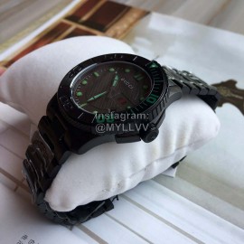 Gucci Sapphire Crystal 44mm Dial Quartz Watch