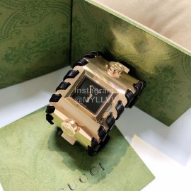 Gucci New Gold Square Dial Bracelet Watch