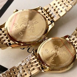 Gucci Bee Pattern Pointer Quartz Watch Gold