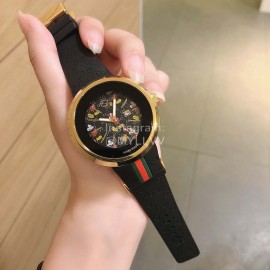 Gucci Mickey Mouse Series Fine Steel Case Watch