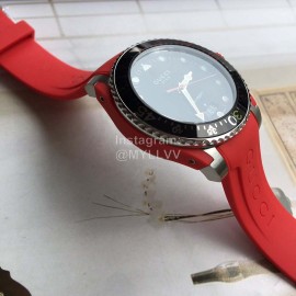 Gucci Dive Rubber Strap Luminous Watch