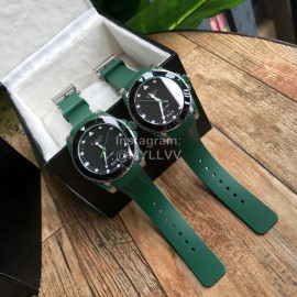 Gucci Luminous Green Rubber Strap Watch 