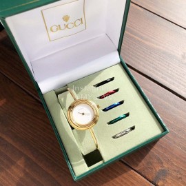 Gucci White Dial Bracelet Watch For Women