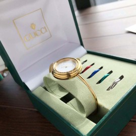 Gucci White Dial Bracelet Watch For Women