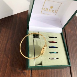 Gucci White Dial Bracelet Watch For Women