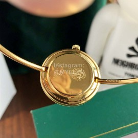 Gucci White Dial Bracelet Watch For Women
