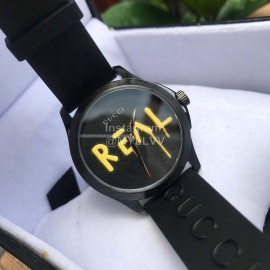 Gucci Rubber Black Bracelet Fashion Watch