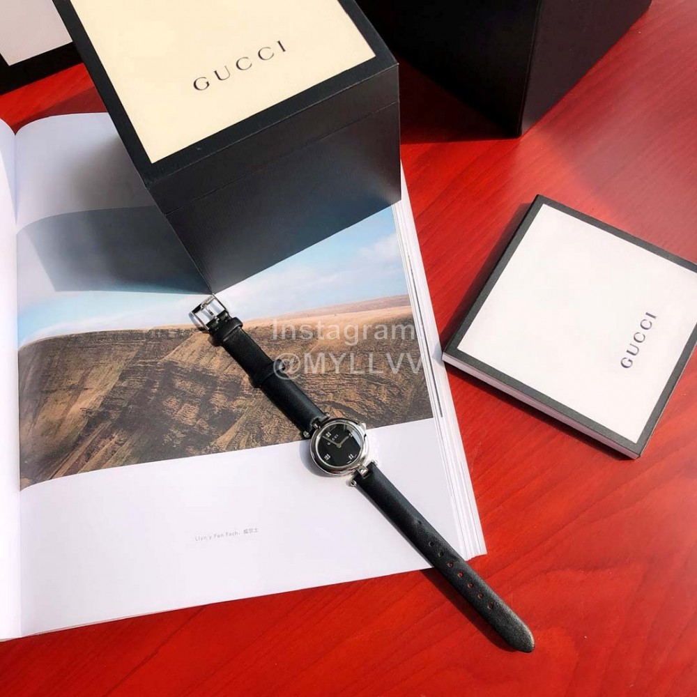 Gucci Black Leather Strap Life Waterproof Watch