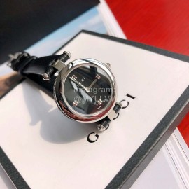 Gucci Black Leather Strap Life Waterproof Watch