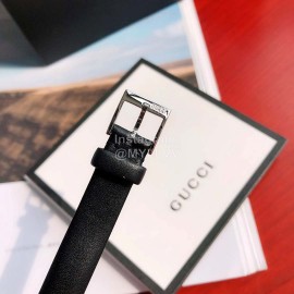 Gucci Black Leather Strap Life Waterproof Watch