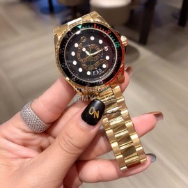 Gucci Dive Sapphire Glass Steel Strap Watch Gold