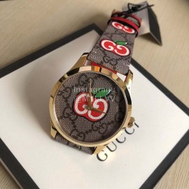 Gucci Sapphire Glass Stainless Steel Case Quartz Watch