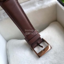 Gucci Leather Strap Sapphire Glass Watch