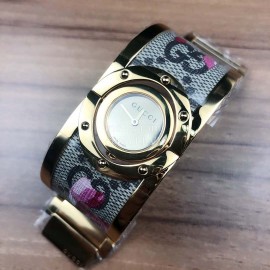 Gucci Stainless Steel Gold Plated Case Watch For Women
