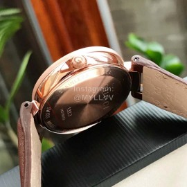 Gucci Double G Logo Watch For Men And Women