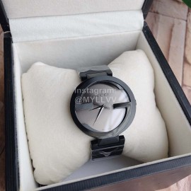 Gucci 42mm Dial Double G Sapphire Glass Watch