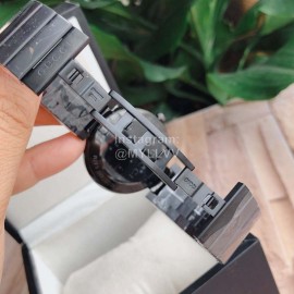 Gucci 42mm Dial Double G Sapphire Glass Watch