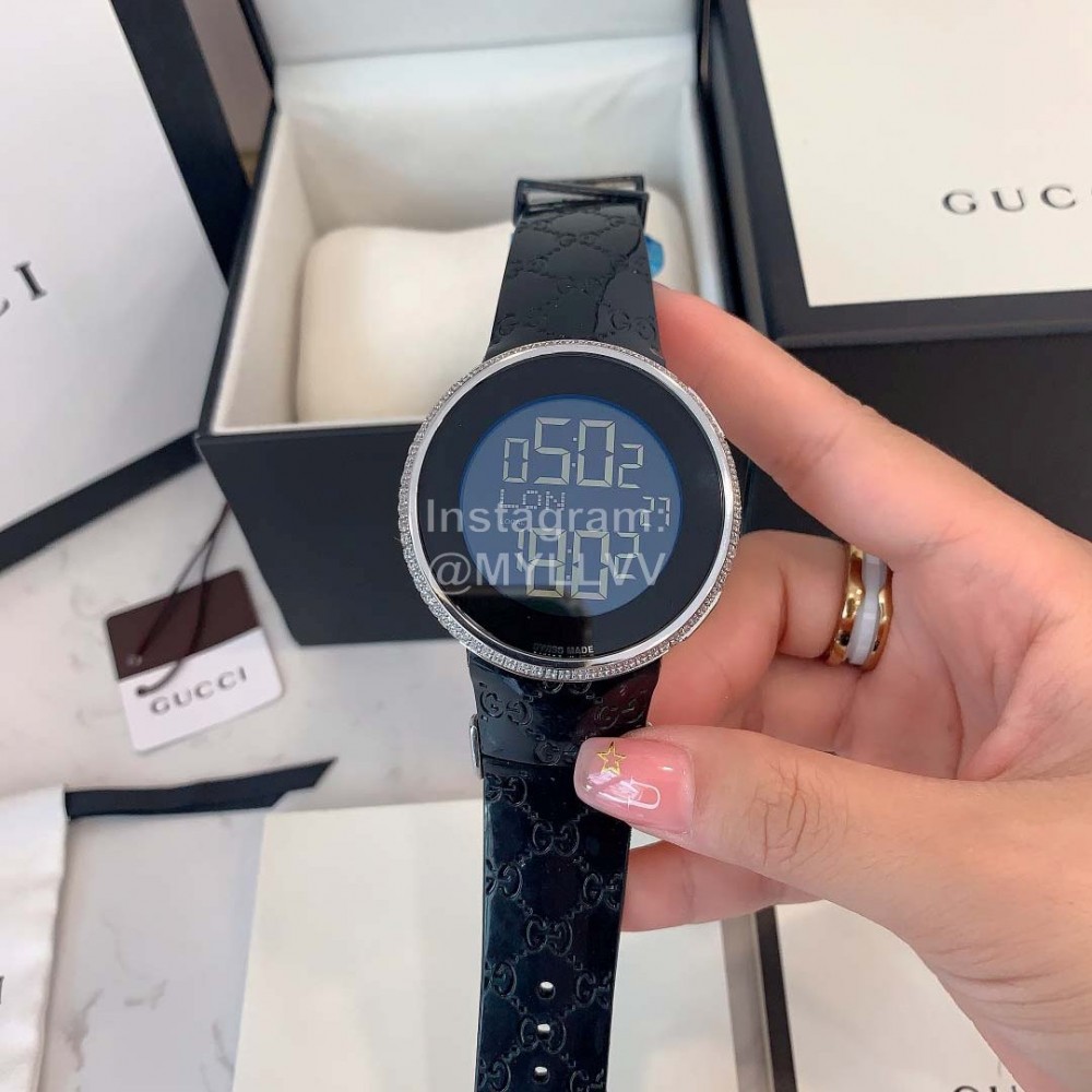 Disney Gucci Grip Leather Strap Watch