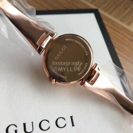 Gucci Fashion 28mm Dial Bracelet Watch For Women