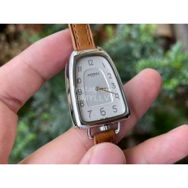 Galop D’Hermès Fashion Leather Strap Watch Tan