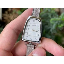 Galop D’Hermès Fashion Leather Strap Watch Gray