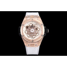 Hublot Geometric Pattern Overlapping Luminous Pointer Watch White