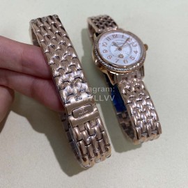 Jaeger Lecoultre Sapphire Glass Steel Strap White Dial Watch