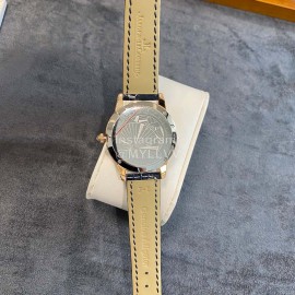 Jaeger Lecoultre 33mm Dial Leather Strap Quartz Watch Gold