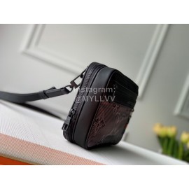 Louis Vuitton Canvas Camouflage Black Leather White Color Pendant Men's Shoulder Bag M55698