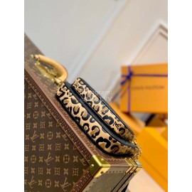Lv Wild At Heart Monogram Empreinte Leather Multi Pochette Accessoires