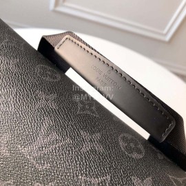 Lv New Monogram Eclipse Canvas Messenger Mm Voyager Bag