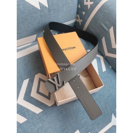 Lv New Cowhide Letter Buckle 40mm Belts Gray