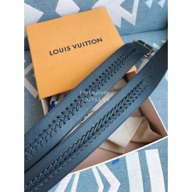 Lv Fashion Calf Leather Gun Color Letter Buckle 40mm Belts