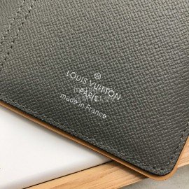 Louis Vuitton Brazza Men Long Wallets Gray M63236