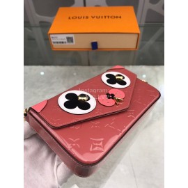 Louis Vuitton Leather Cute Dog Pattern Chain Bag Accessory Wallet Pink M62767